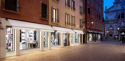 negozio venezia chanel